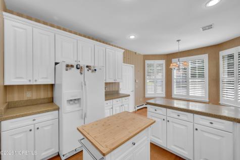 2 Lake Ridge Boulevard Whiting NJ 08759