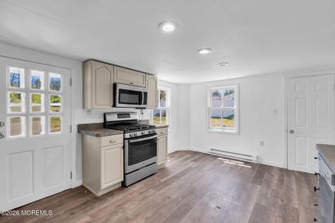 9 Arneytown Hornerstown Road Upper Freehold NJ 08501