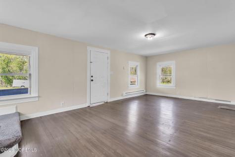 9 Arneytown Hornerstown Road Upper Freehold NJ 08501