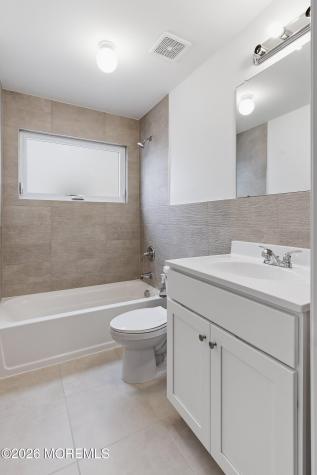 15 Payne Avenue Lakewood NJ 08701