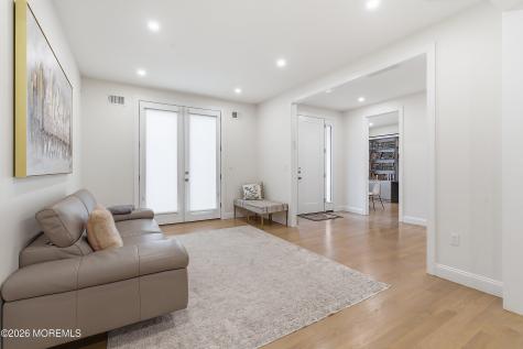 15 Payne Avenue Lakewood NJ 08701