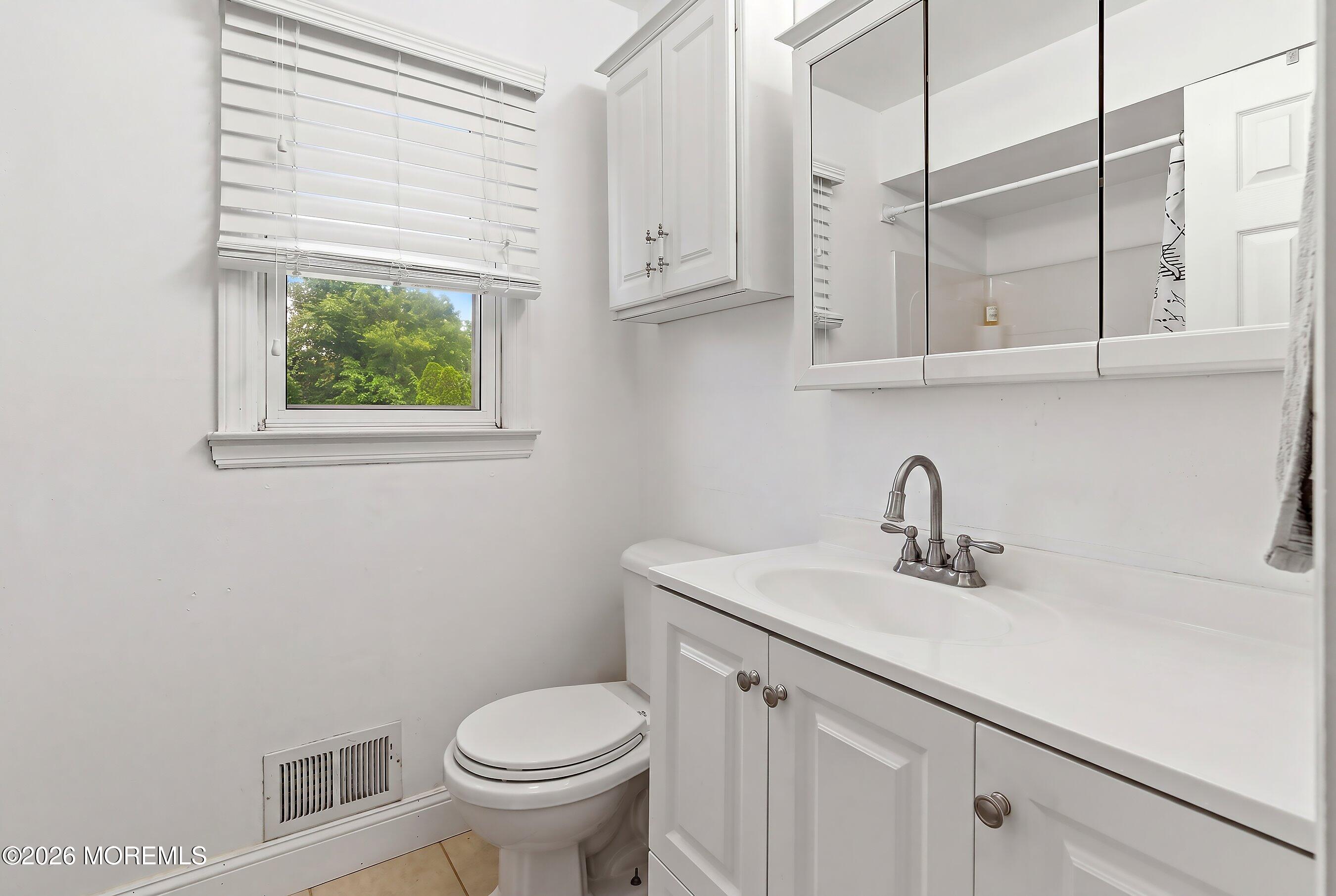 822 York Road Brick NJ 08724
