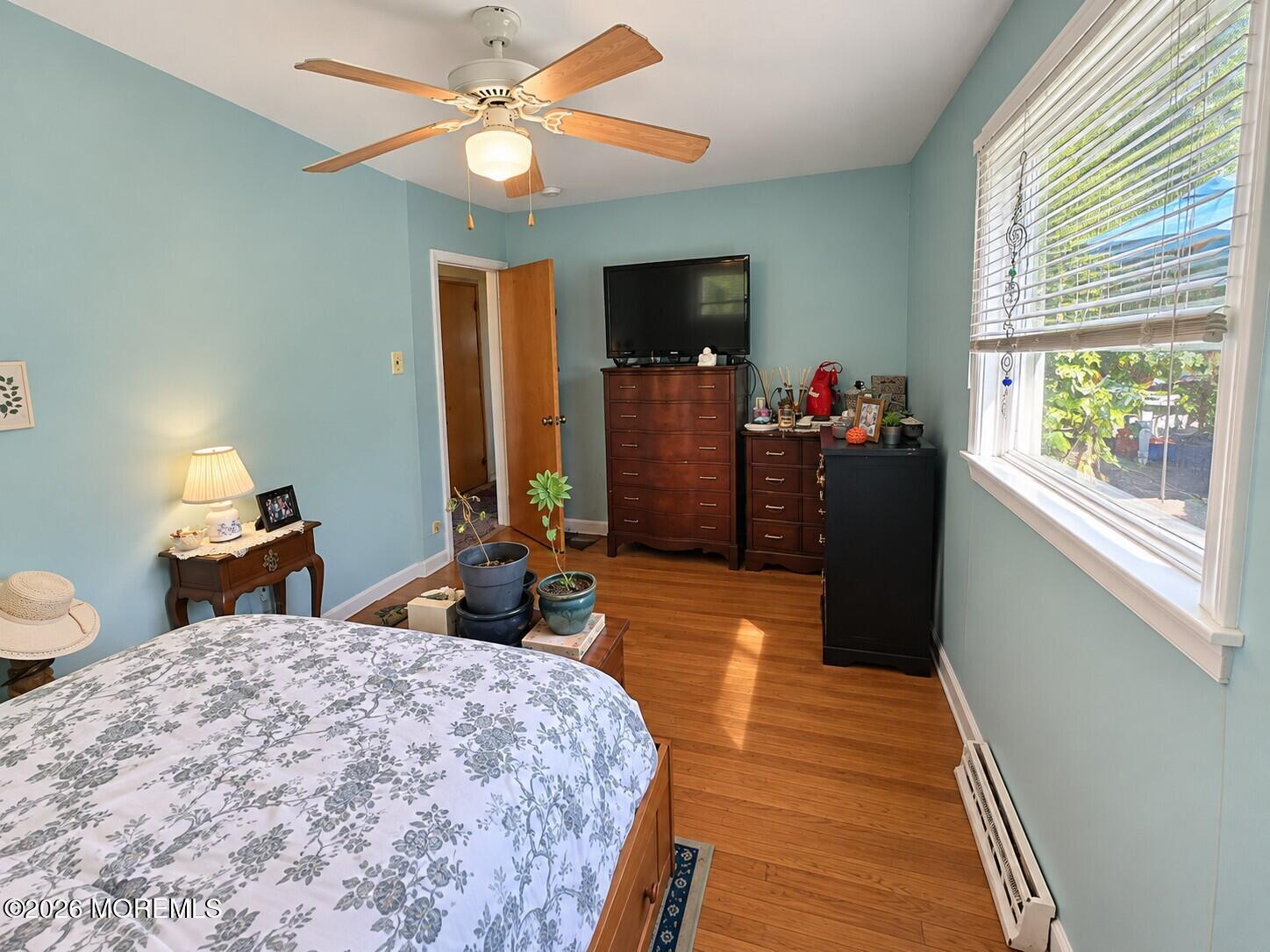 79 Railroad Avenue Waretown NJ 08758