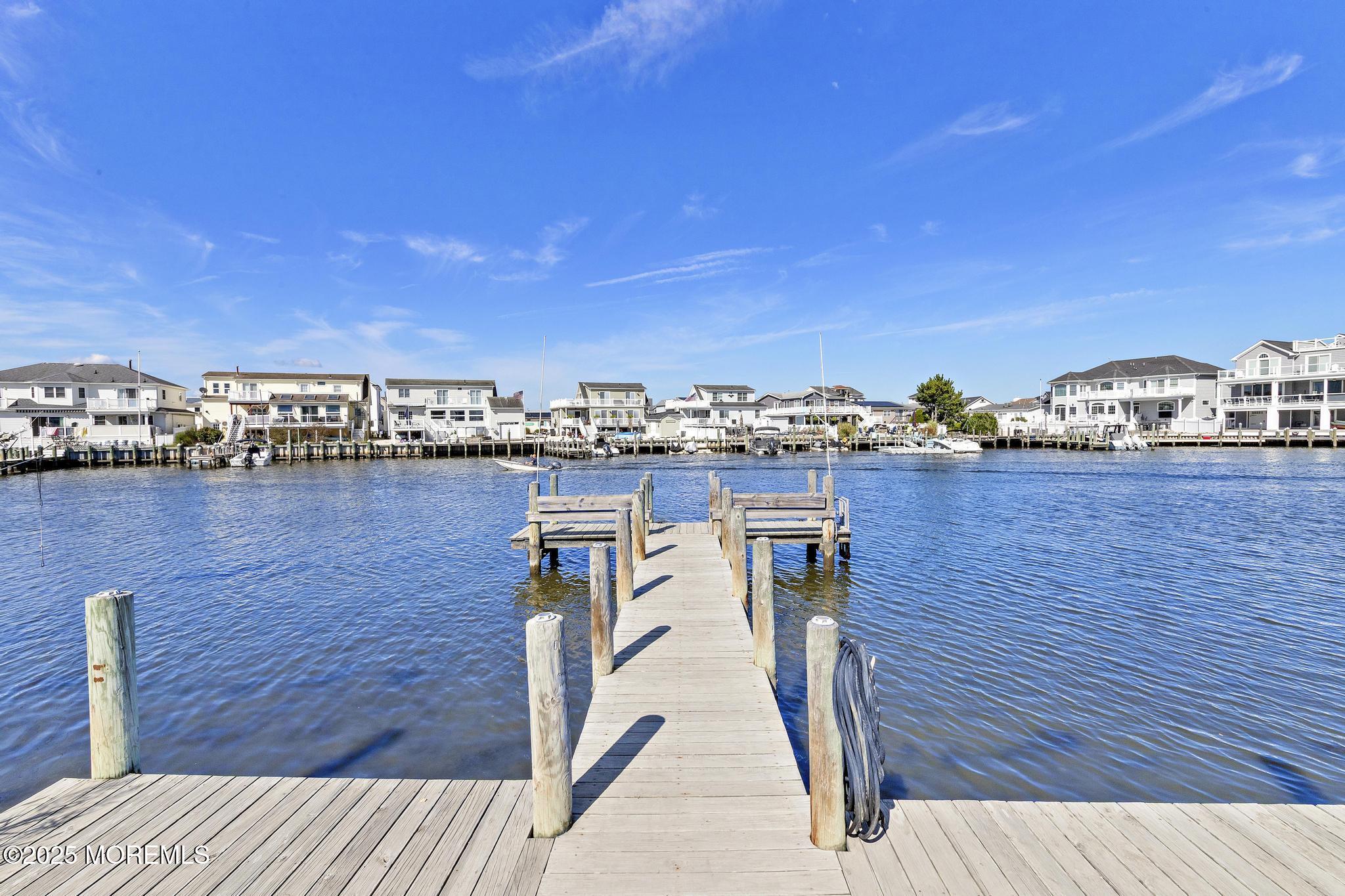 468 Morris Boulevard Manahawkin NJ 08050