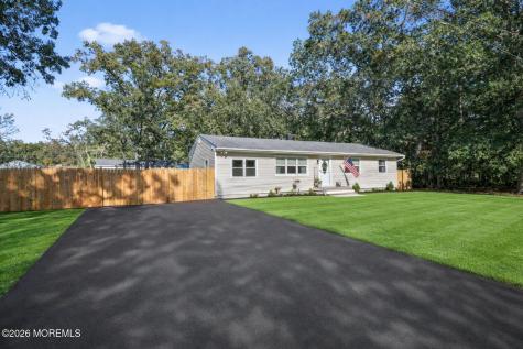 2628 Midway Avenue Manchester NJ 08759
