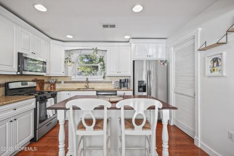 2628 Midway Avenue Manchester NJ 08759
