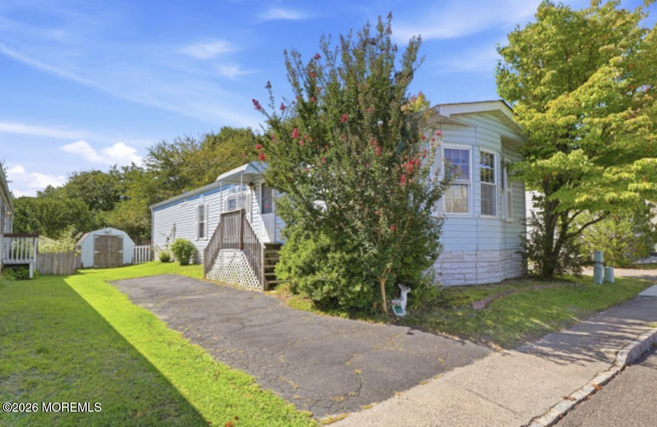 29 Secretariat Street Howell NJ 07731