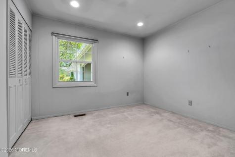 4 Knox Lane Manalapan NJ 07726
