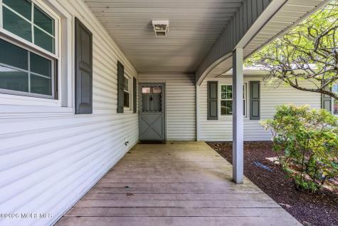 4 Knox Lane Manalapan NJ 07726