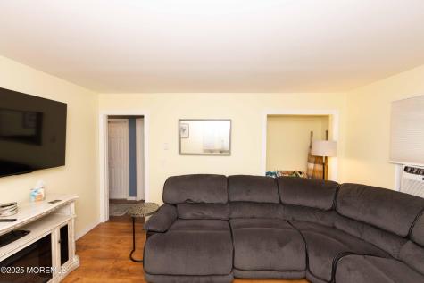 1309 9th Avenue Toms River NJ 08757