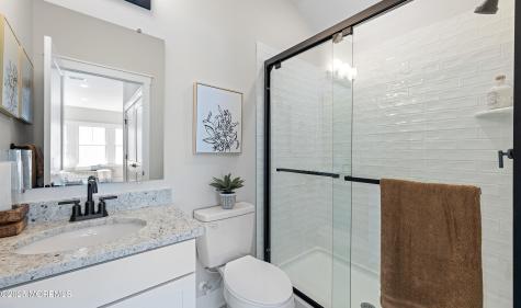 6 Dahlia Court Manalapan NJ 07726