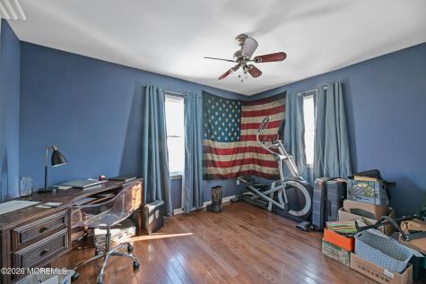 12 Thompson Avenue Leonardo NJ 07737