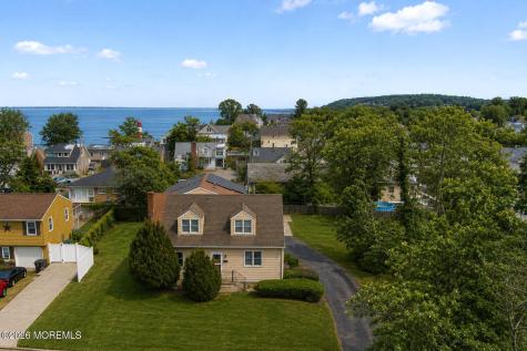 12 Thompson Avenue Leonardo NJ 07737