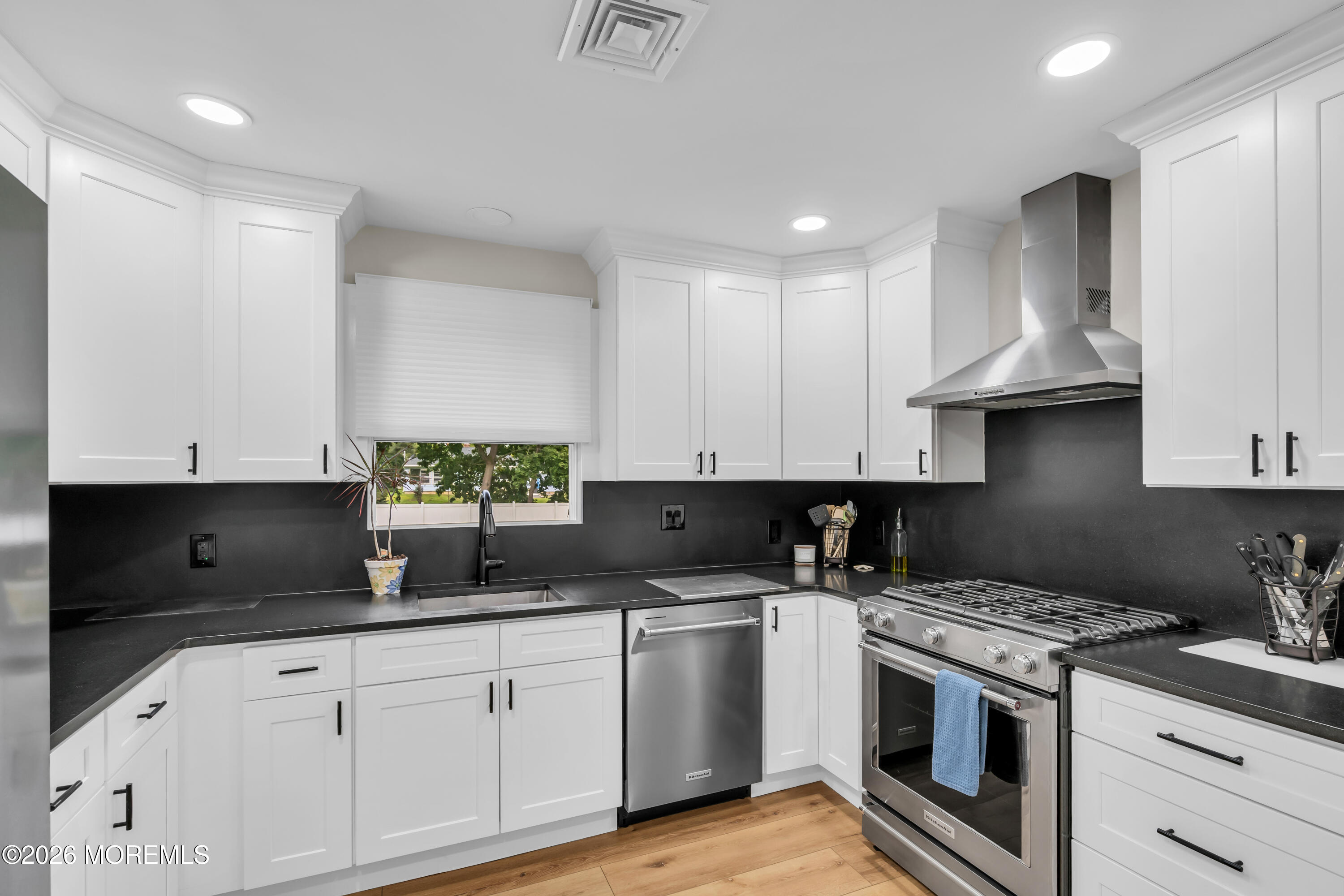 197 Rutledge Drive Red Bank NJ 07701