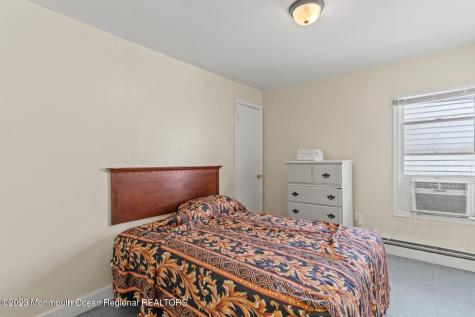 57 Dupont Seaside Heights NJ 08751