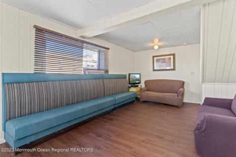 57 Dupont Seaside Heights NJ 08751