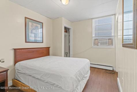 57 Dupont Seaside Heights NJ 08751