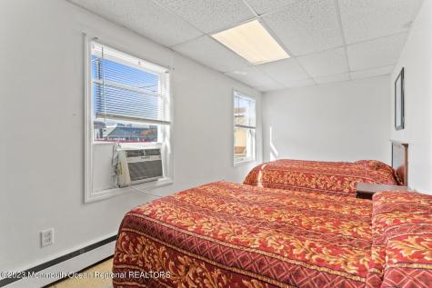 57 Dupont Seaside Heights NJ 08751