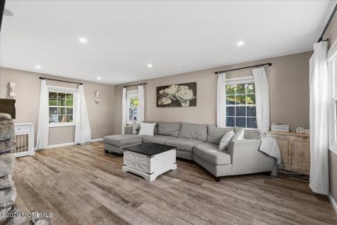 4 Cypress Court Aberdeen NJ 07747