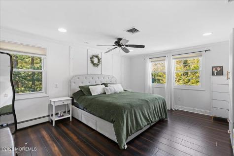 4 Cypress Court Aberdeen NJ 07747