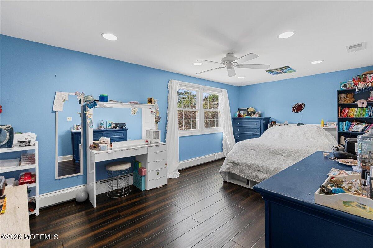 4 Cypress Court Aberdeen NJ 07747