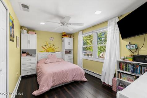 4 Cypress Court Aberdeen NJ 07747