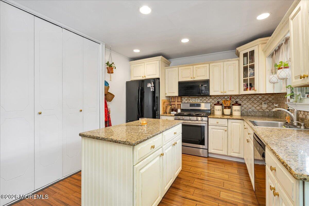 48 Cresci Boulevard Hazlet NJ 07730