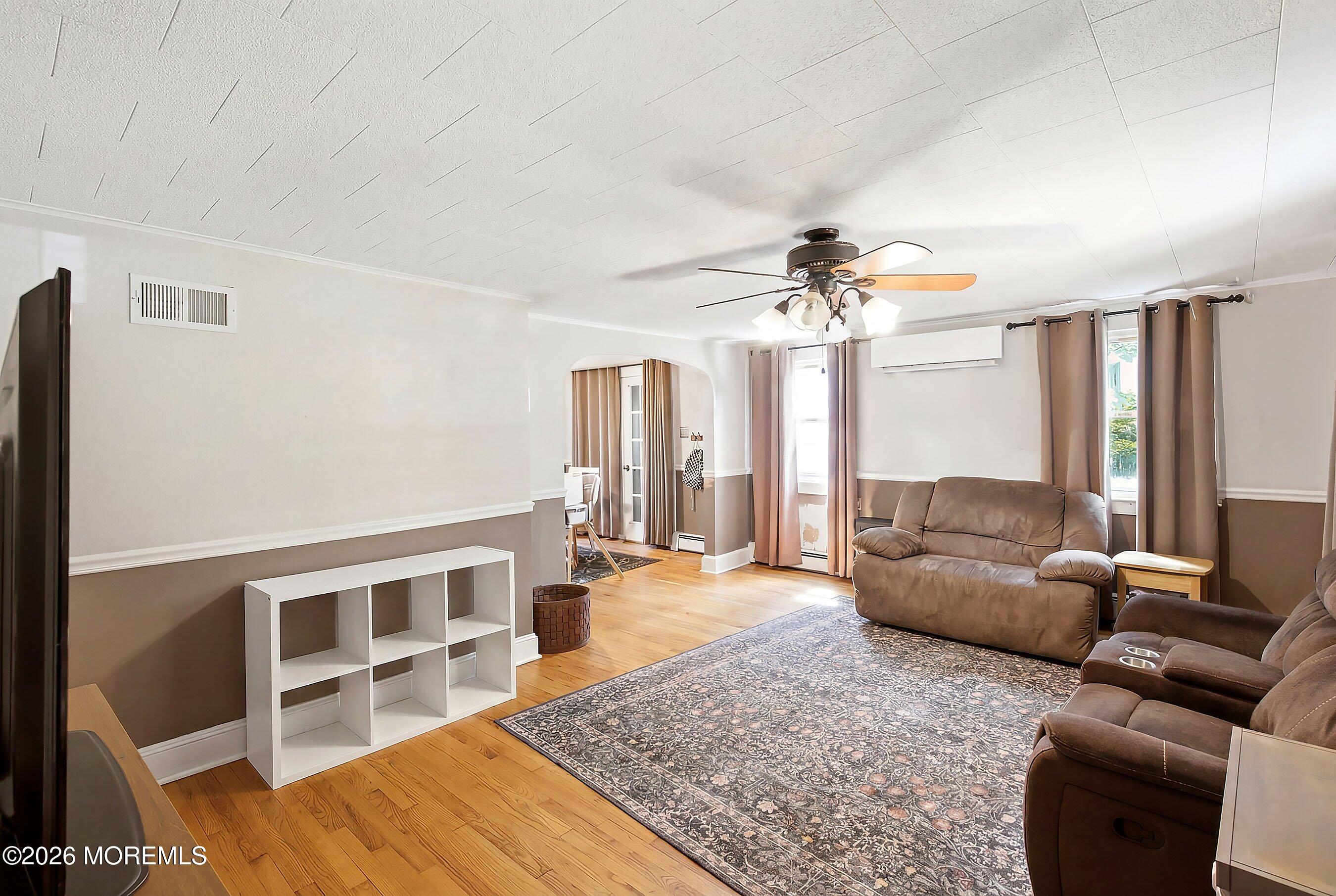 28 Twin Drive New Egypt NJ 08533