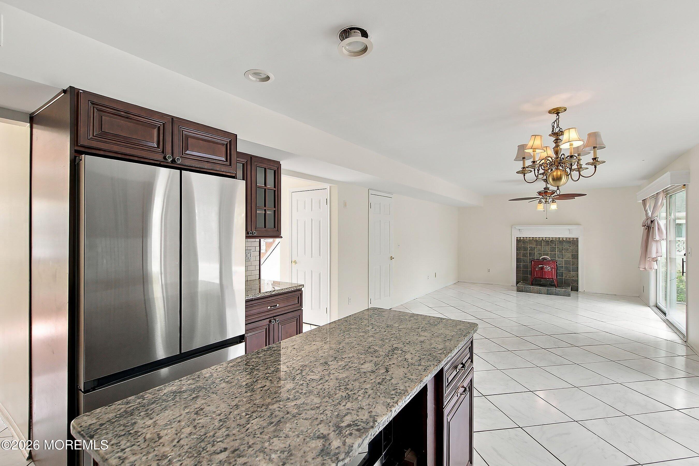 8 Lindner Lane Howell NJ 07731