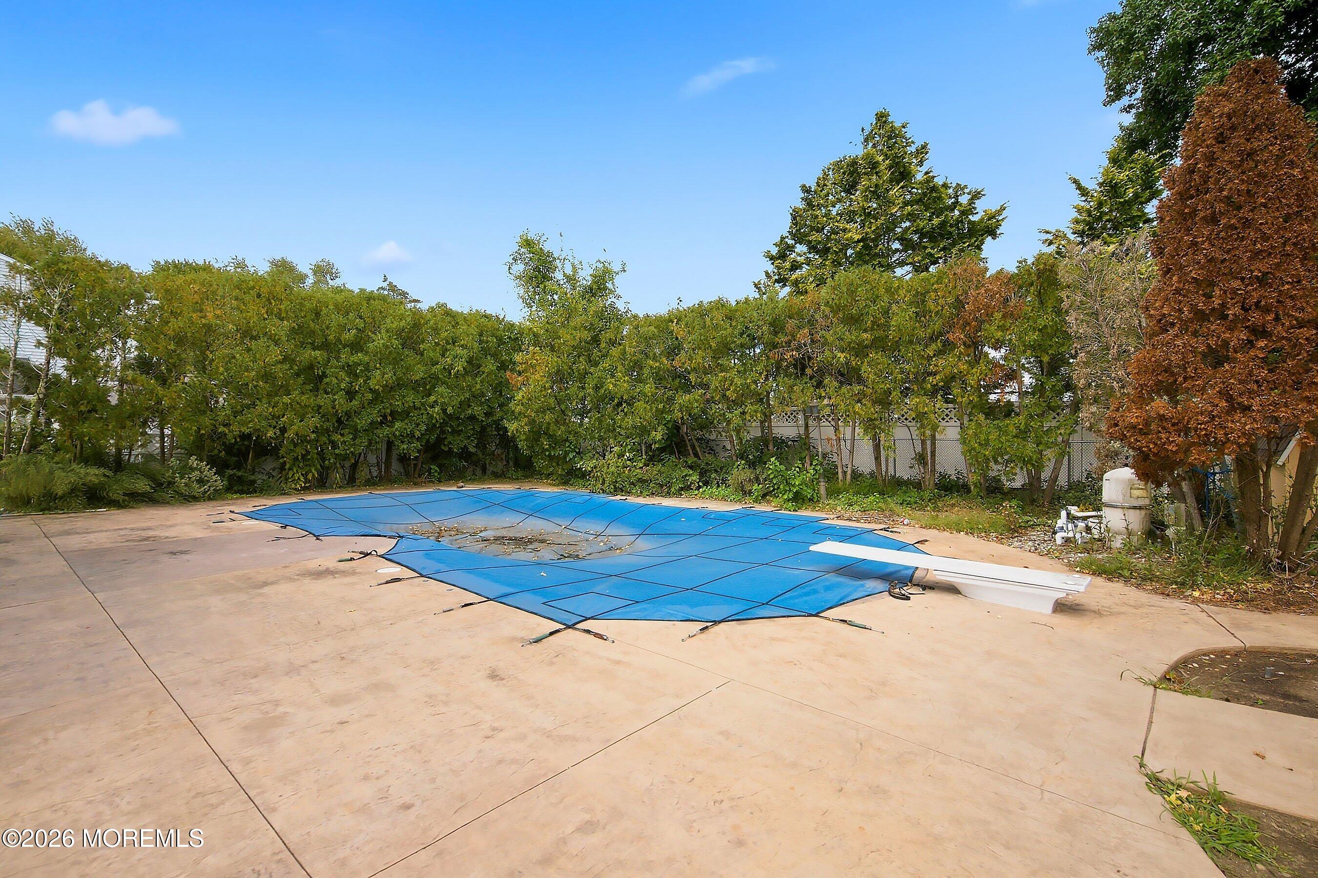 8 Lindner Lane Howell NJ 07731