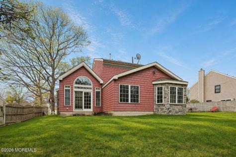 104 Spruce Circle N Barnegat NJ 08005