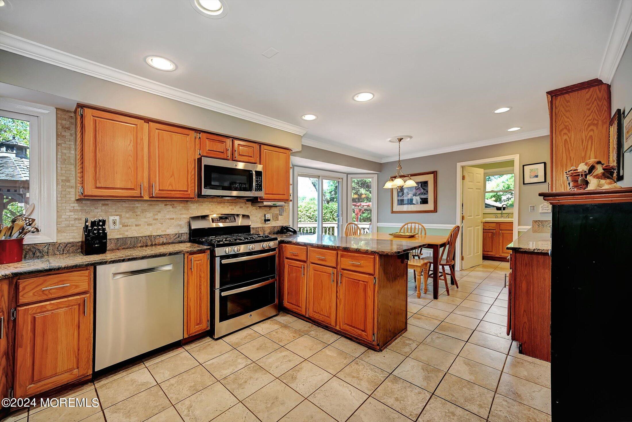 4 Hampton Hollow Drive Millstone NJ 08535