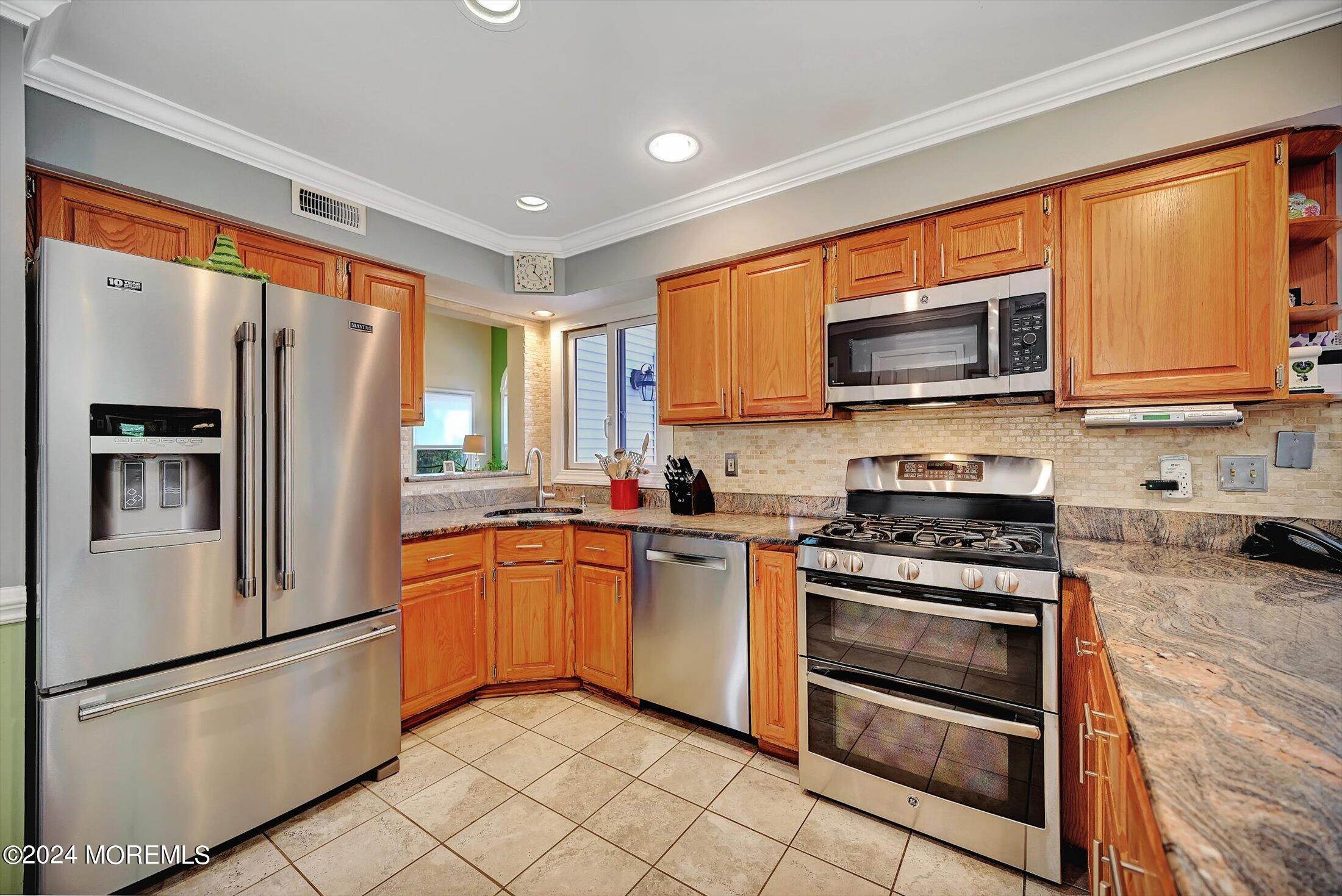4 Hampton Hollow Drive Millstone NJ 08535