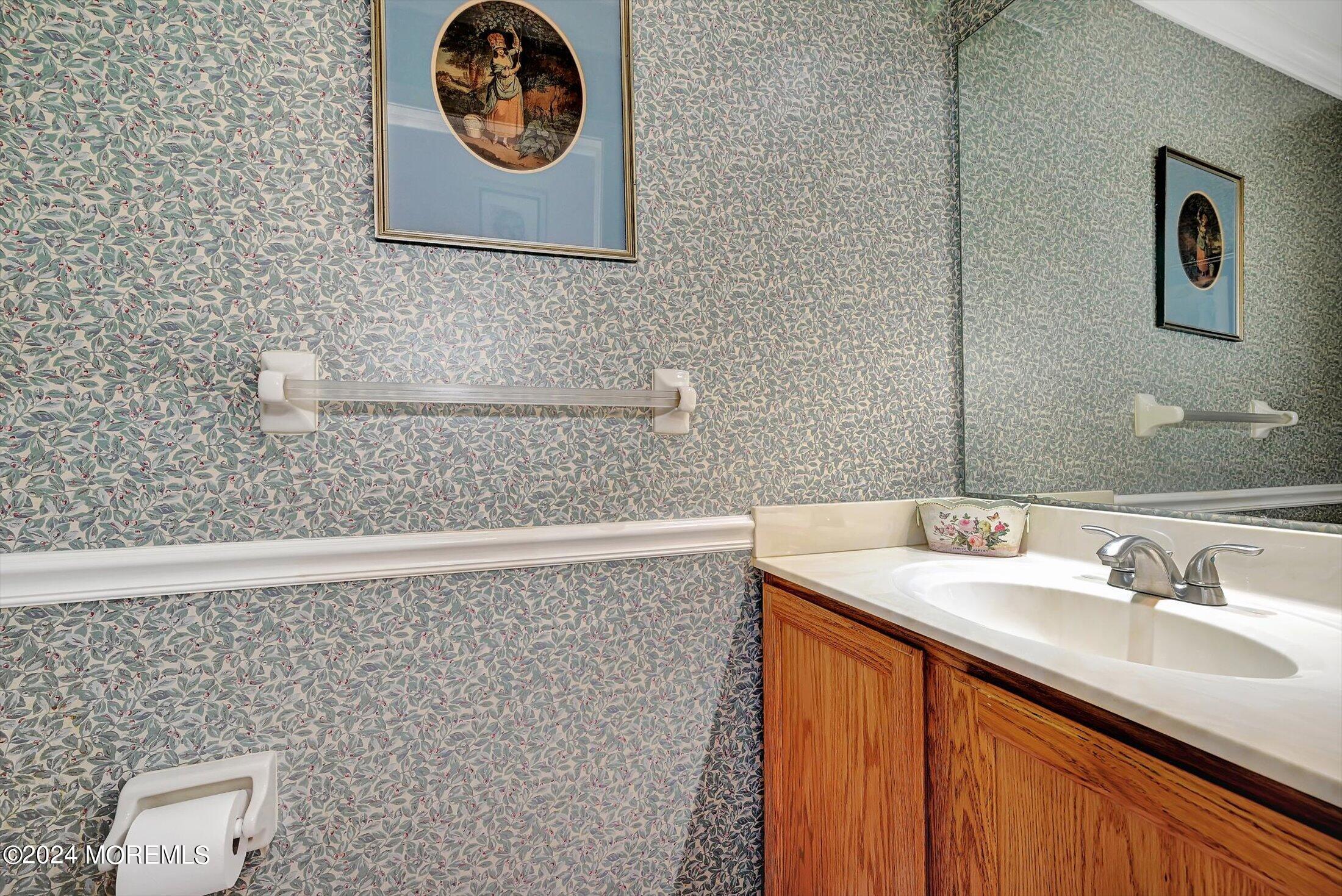 4 Hampton Hollow Drive Millstone NJ 08535