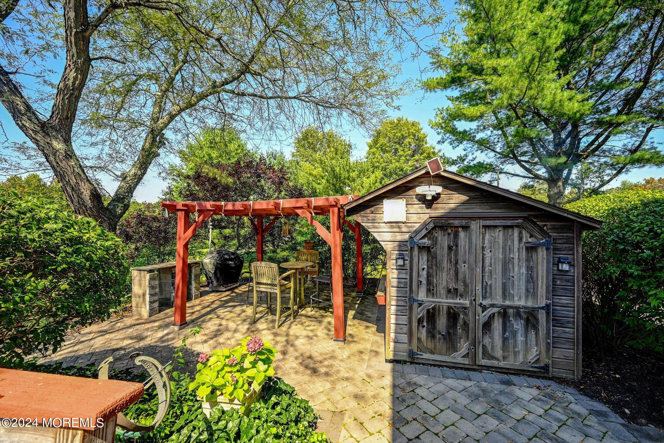 4 Hampton Hollow Drive Millstone NJ 08535