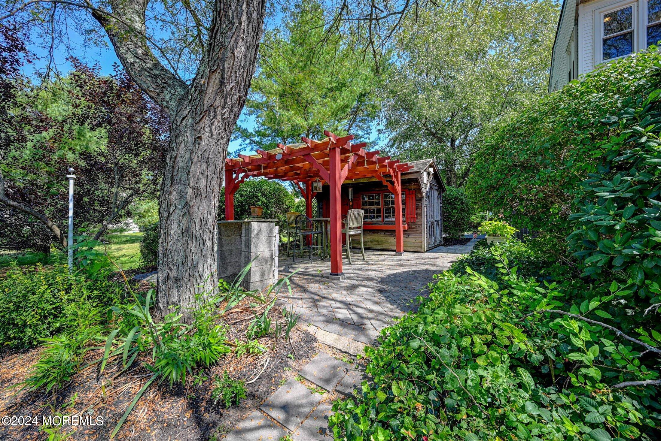 4 Hampton Hollow Drive Millstone NJ 08535