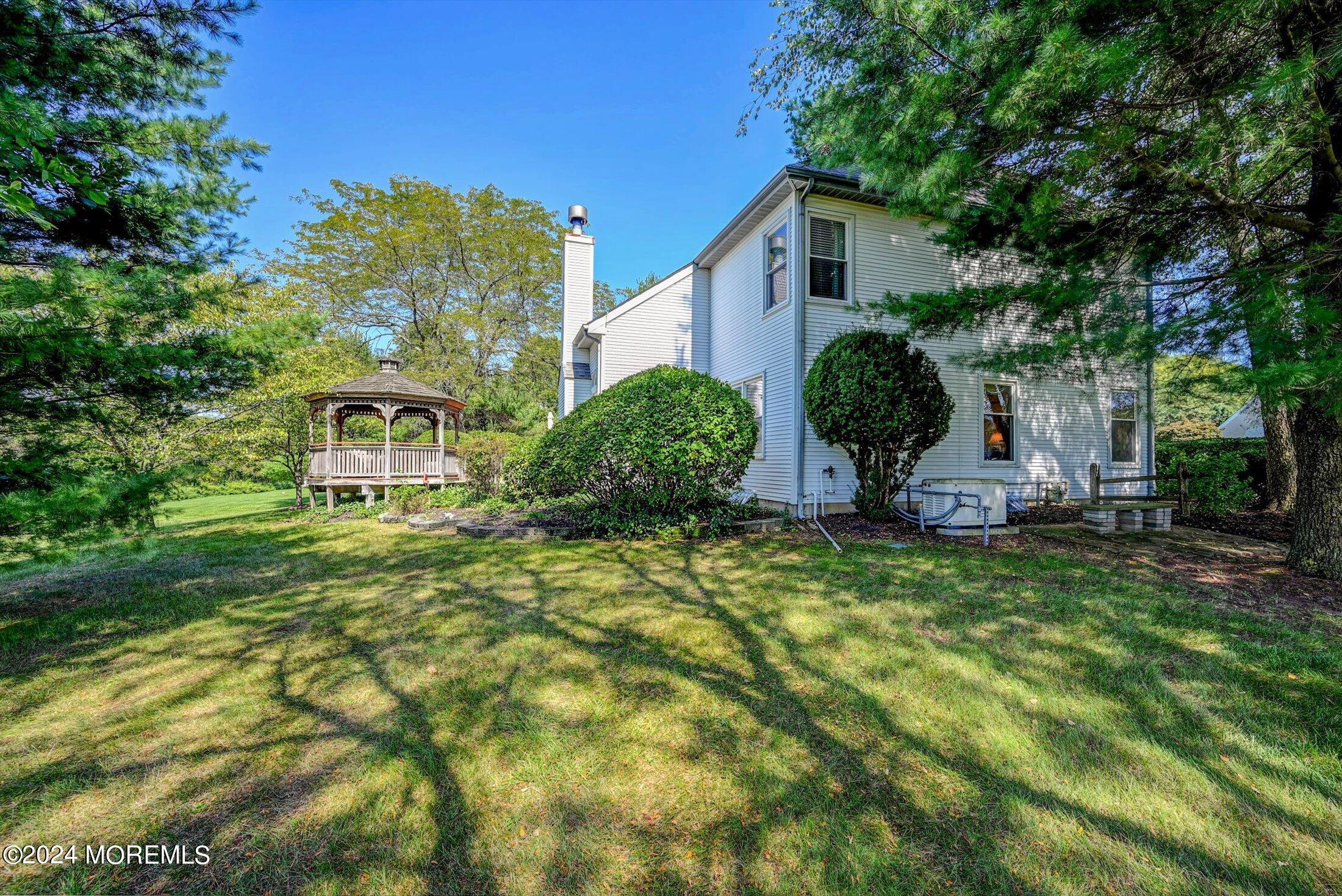 4 Hampton Hollow Drive Millstone NJ 08535