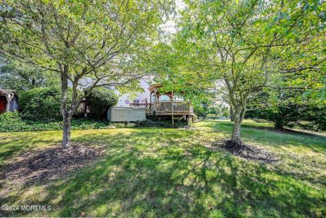 4 Hampton Hollow Drive Millstone NJ 08535