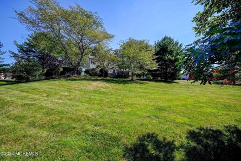 4 Hampton Hollow Drive Millstone NJ 08535