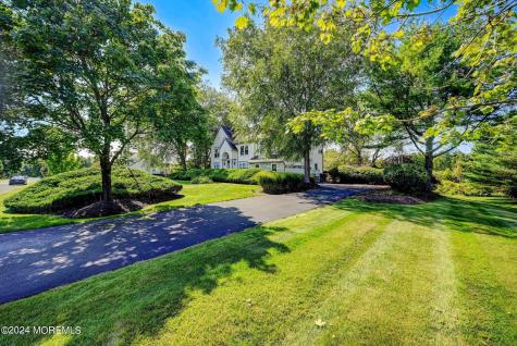 4 Hampton Hollow Drive Millstone NJ 08535