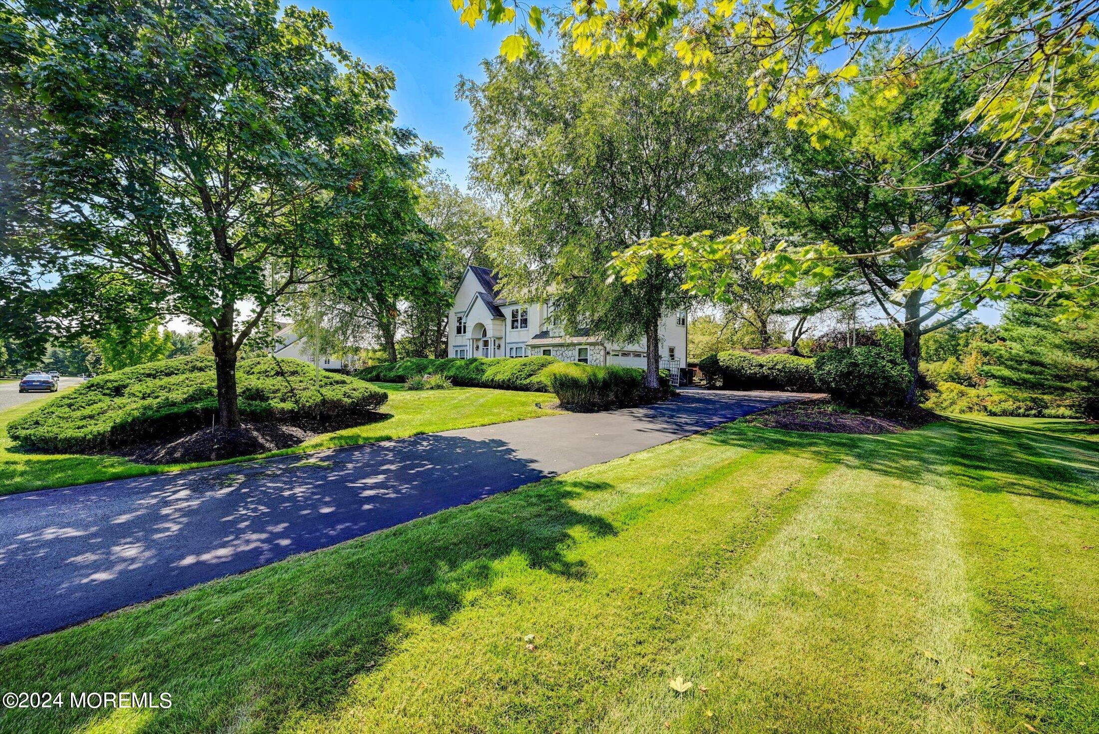 4 Hampton Hollow Drive Millstone NJ 08535