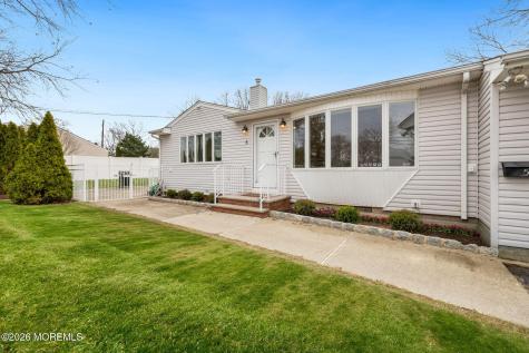 5 Barrier Drive Hazlet NJ 07730