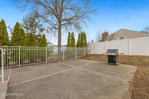 5 Barrier Drive Hazlet NJ 07730