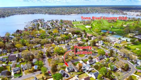 10 Fairway Drive Toms River NJ 08753