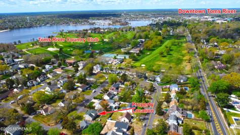 10 Fairway Drive Toms River NJ 08753