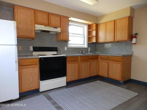 10 Fairway Drive Toms River NJ 08753