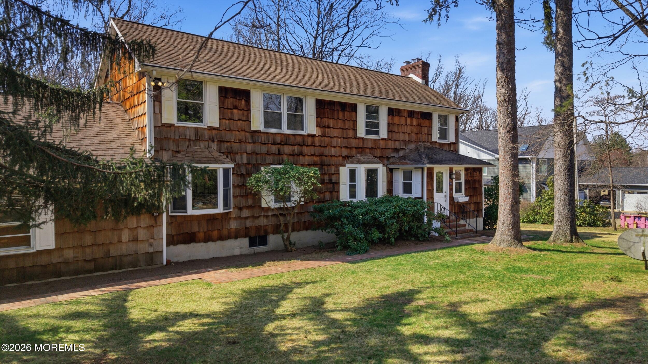 76 Telegraph Hill Road Holmdel NJ 07733
