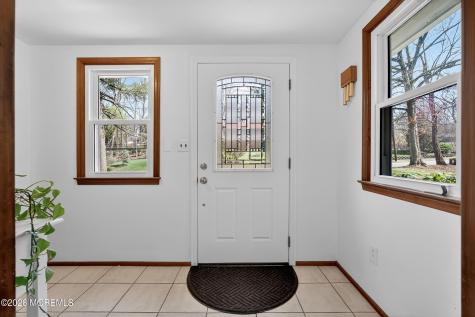 76 Telegraph Hill Road Holmdel NJ 07733