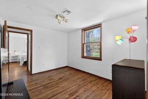 76 Telegraph Hill Road Holmdel NJ 07733