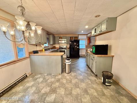 17 Maple Avenue New Egypt NJ 08533